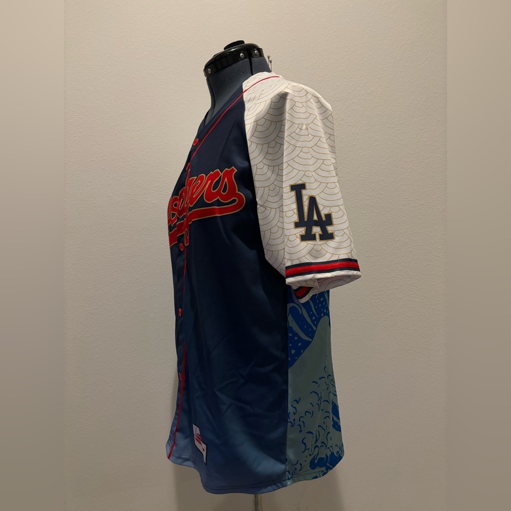 Unisex Dodgers Japan Night Jersey - Picture 2 of 6